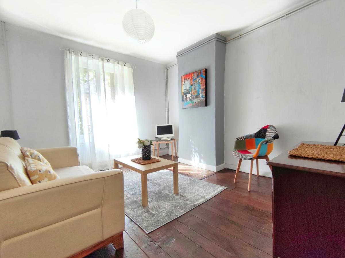 Number 22 - Le Dorat - Apartment 3 With Garden & Free Parking Exterior foto